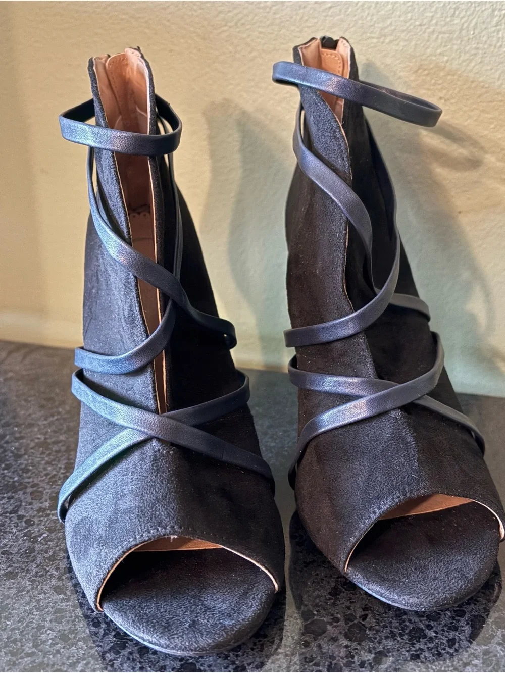 Journee Collection high heel